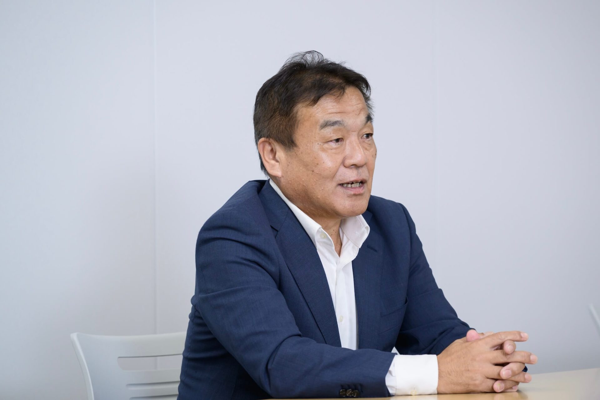 ── はじめに、貴社について教えてください。